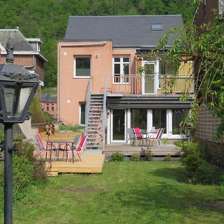 Les Gites Kangourou ディナン エクステリア 写真